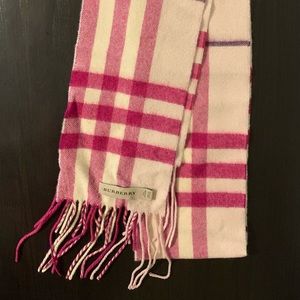 Authentic Burberry scarf 100% cashmere